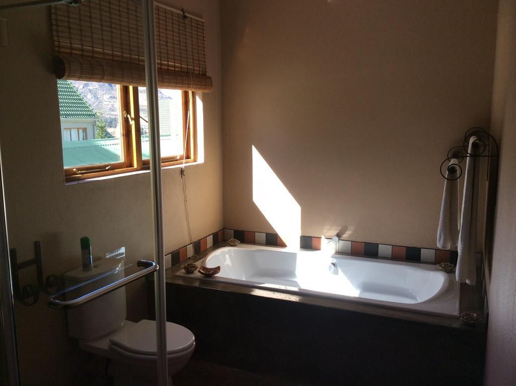 278 On Main Bed & Breakfast Clarens Exterior photo